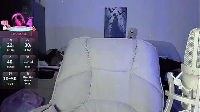 twlilybae online show from 12, 4, 2026