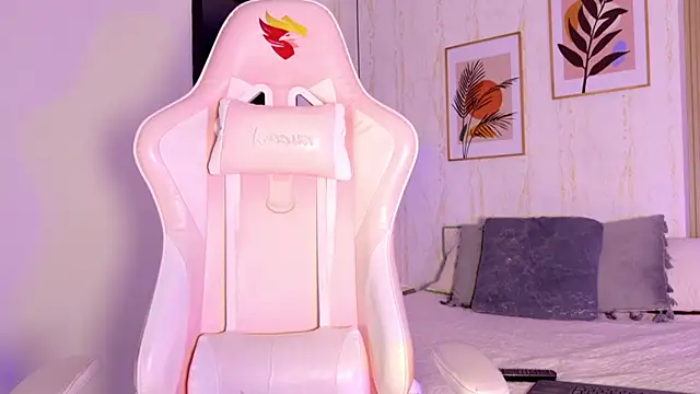 Ayleen Dunkan online show from 16, 9, 2025