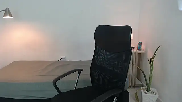 Snapshot of crow_black00 chatting on 13, 9, 2025 crow black00 online show from 13, 9, 2025