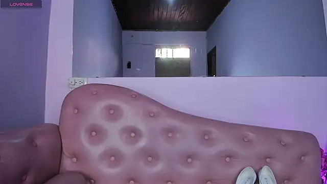 KikaDuque online show from 25, 3, 2026