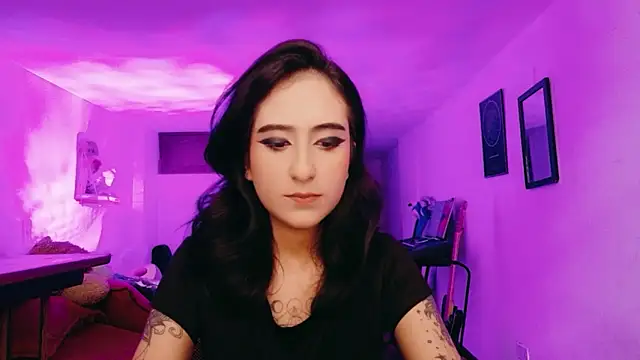 Snapshot of atenea_dragon__ chatting on 6, 1, 2026 atenea dragon online show from 6, 1, 2026