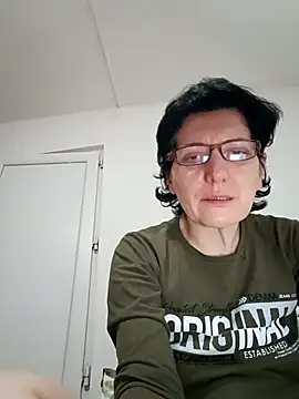 Vera Elle online show from 26, 11, 2025