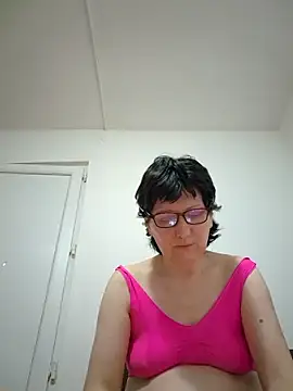 Vera Elle online show from 28, 5, 2026