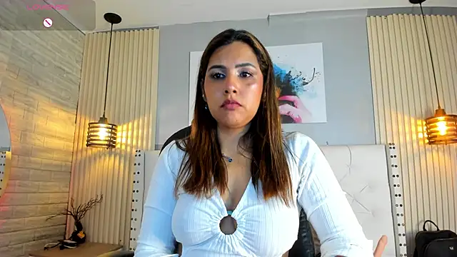 scarletbaker  online show from 29, 4, 2026