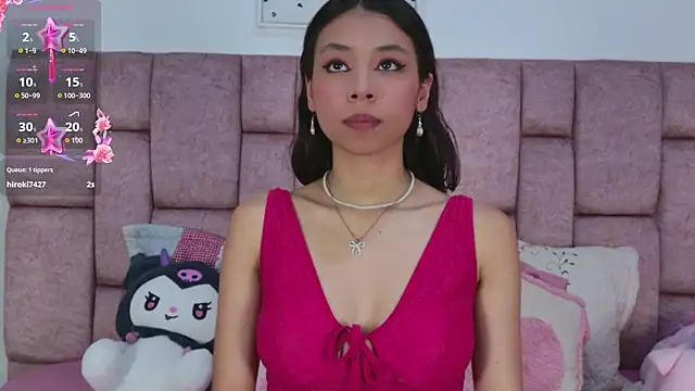 ScarlettLuxe online show from 4, 4, 2026
