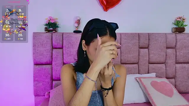 ScarlettLuxe online show from 22, 10, 2025