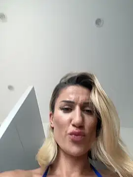 CamyBlossom online show from 5, 10, 2025