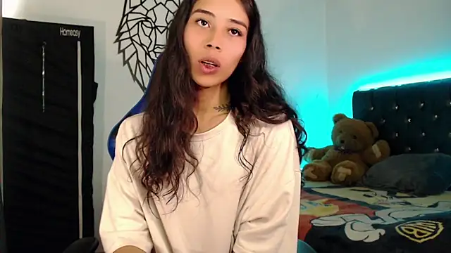 Sweet-Cris online show from 6, 11, 2025