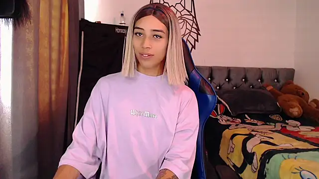 Sweet-Cris online show from 2, 10, 2025