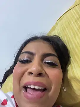 Snapshot of Rachellcooperrr chatting on 15, 6, 2026 Rachellcooperrr online show from 15, 6, 2026