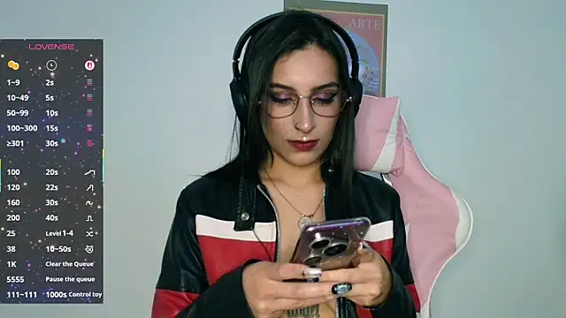 shopiaa m2 online show from 18, 4, 2026