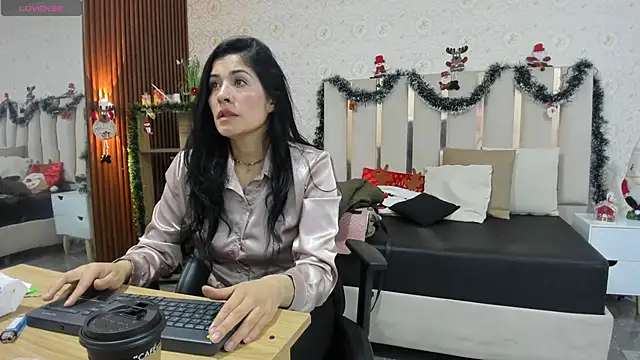 BLUE TAY1 online show from 17, 12, 2025