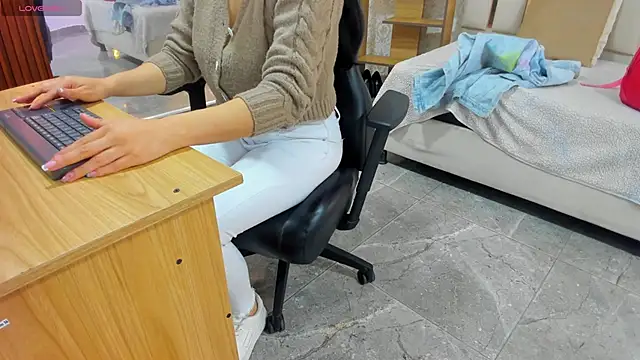 BLUE TAY1 online show from 23, 9, 2025