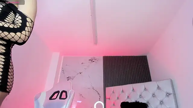 chloesagee online show from 14, 1, 2026