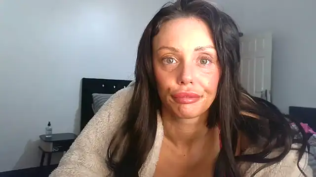 OliviaRyan22 online show from 7, 1, 2026