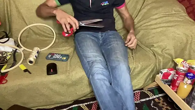 JUSTFORRICH online show from 1, 12, 2025