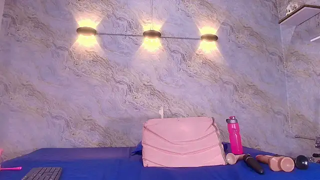 carol juicyy online show from 7, 11, 2025