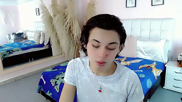 nathalialoes1 online show from 28, 11, 2025