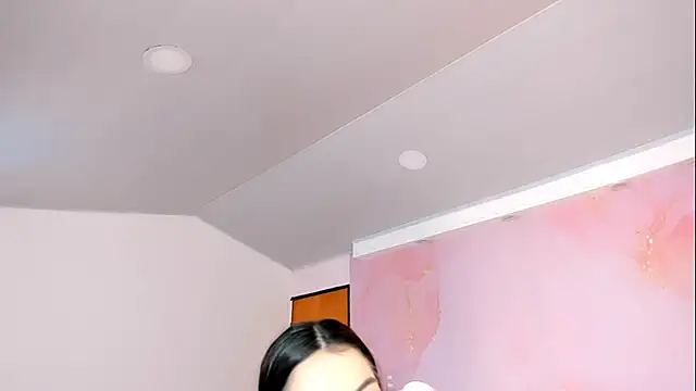 milk candy18 online show from 5, 10, 2025