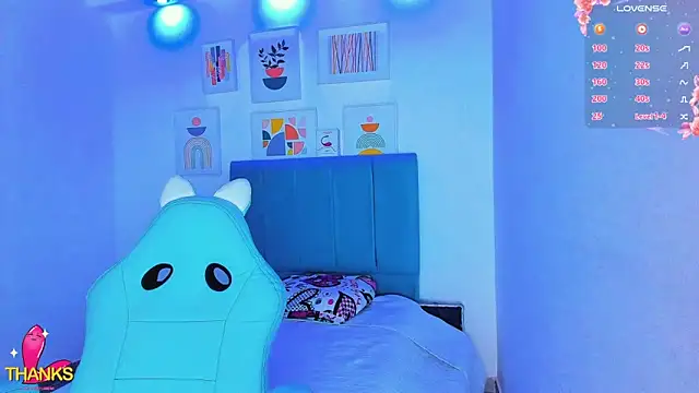 milk candy18 online show from 17, 12, 2025