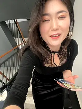 xtt1689999 online show from 31, 10, 2025