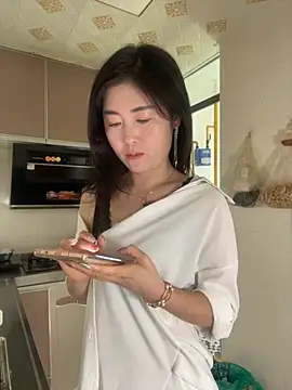 xtt1689999 online show from 21, 9, 2025