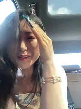 xtt1689999 online show from 4, 10, 2025