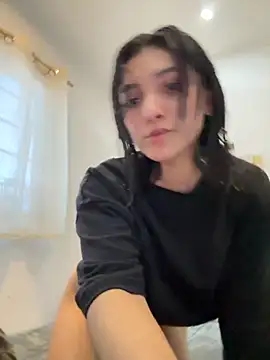 Snapshot of sisylucky chatting on 4, 11, 2025 sisylucky online show from 4, 11, 2025