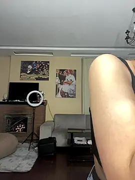 Miranda Kerry online show from 5, 11, 2025