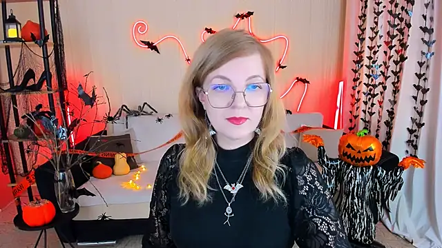 YourUniverser online show from 23, 10, 2025