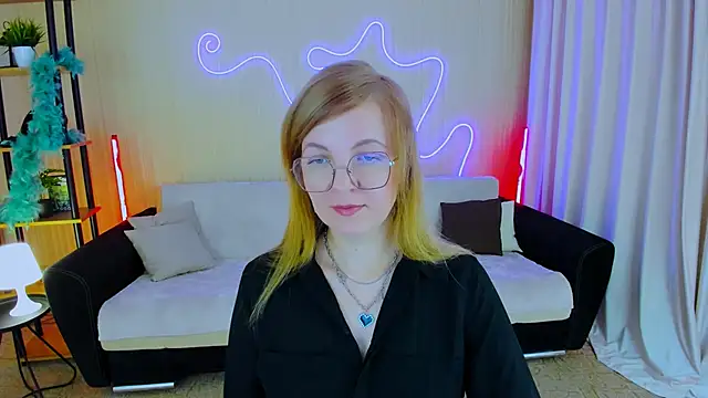 YourUniverser online show from 5, 11, 2025