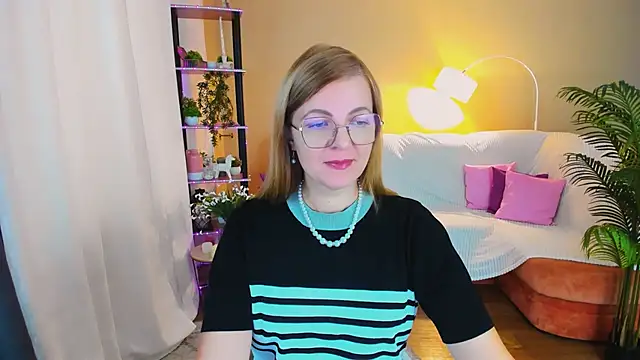 YourUniverser online show from 23, 9, 2025