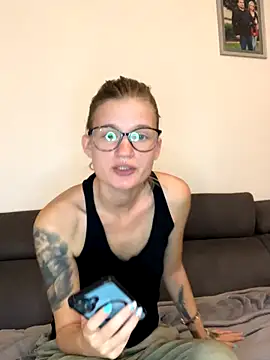 Snapshot of Lesamantssexy chatting on 2, 11, 2025 Lesamantssexy online show from 2, 11, 2025