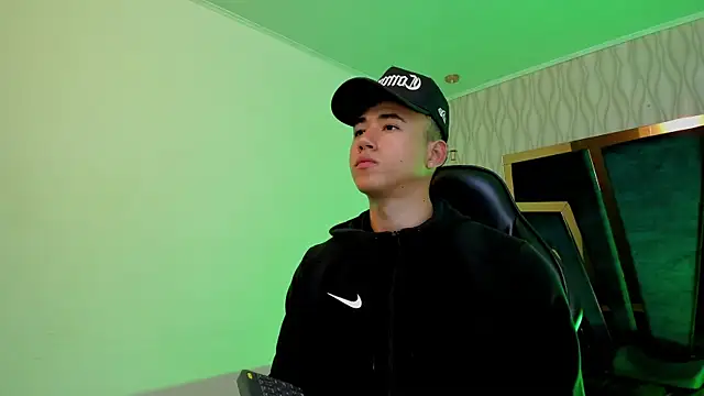 Draven Marceaux online show from 27, 10, 2025