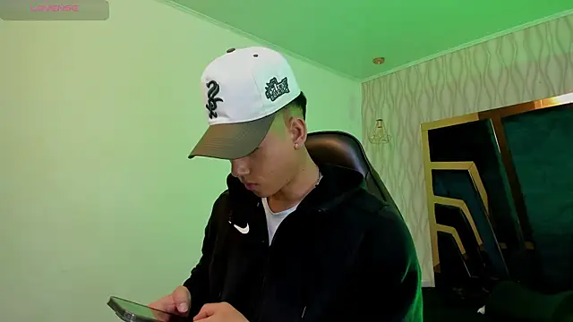 Draven Marceaux online show from 29, 10, 2025