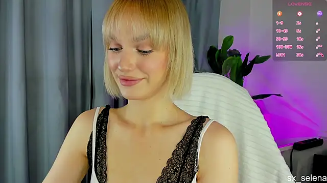 Snapshot of Ice_Strawberry chatting on 30, 6, 2026 Ice Strawberry online show from 30, 6, 2026