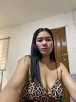 wildpussycat69 online show from 12, 7, 2026