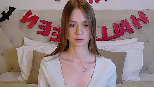 KarolinaConner online show from 27, 10, 2025