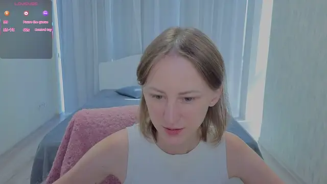 LuluChiiii online show from 11, 9, 2025