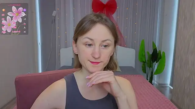 LuluChiiii online show from 11, 2, 2026