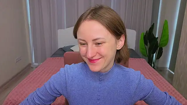 LuluChiiii online show from 2, 12, 2025