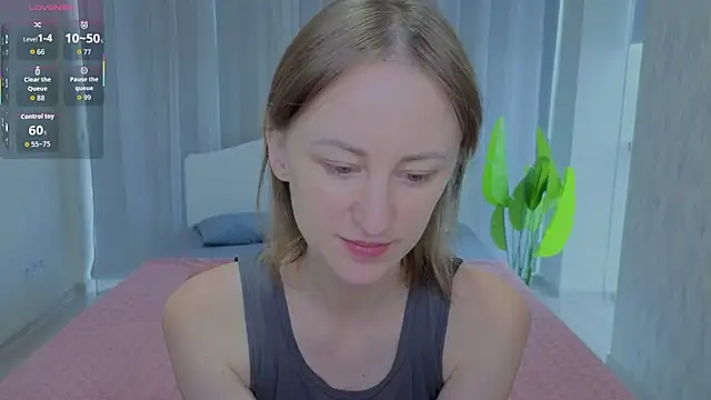 LuluChiiii online show from 25, 9, 2025