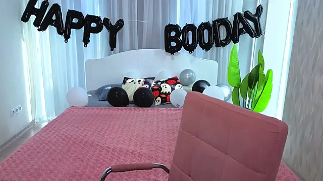 LuluChiiii online show from 31, 10, 2025