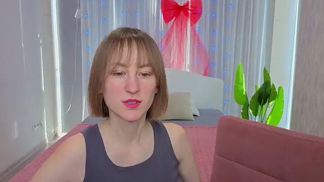 LuluChiiii online show from 13, 1, 2026