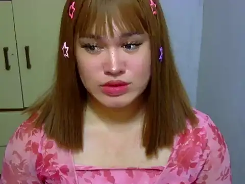 Snapshot of Annierose_ts chatting on 1, 2, 2026 Annierose ts online show from 1, 2, 2026