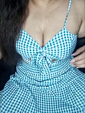 Snapshot of linishal chatting on 20, 11, 2025 linishal online show from 20, 11, 2025