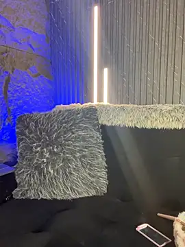 ALYSON HARPER online show from 18, 12, 2025