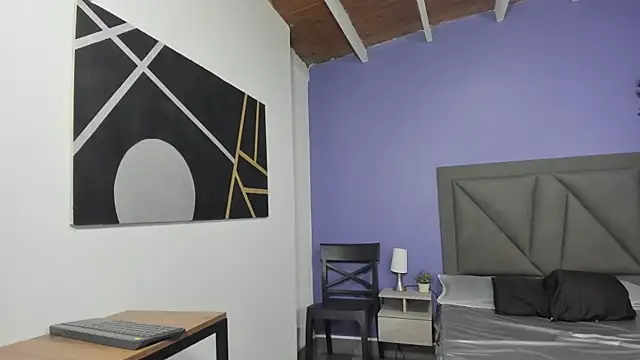 natachadiaz  online show from 24, 10, 2025