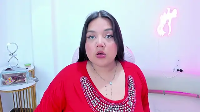 Sexxchubby online show from 5, 10, 2025