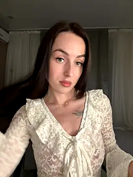 SakuraSara online show from 15, 9, 2025